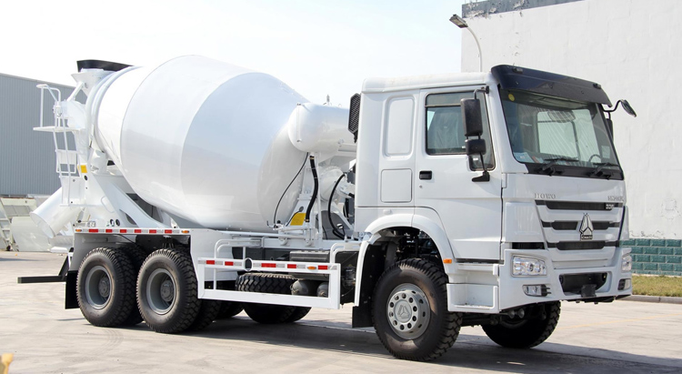 მეორადი Howo მიქსერის სატვირთო მანქანა